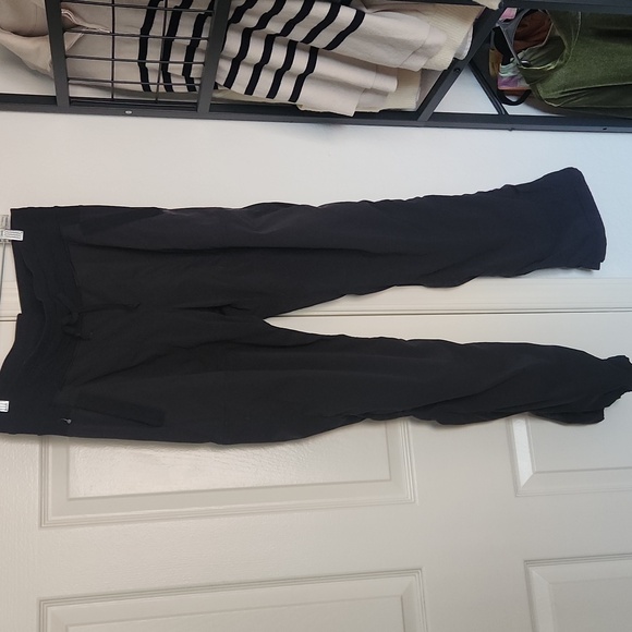 Lululemon Black Dance Studio Mid-Rise Pant Regular Size 8 - Picture 7 of 12